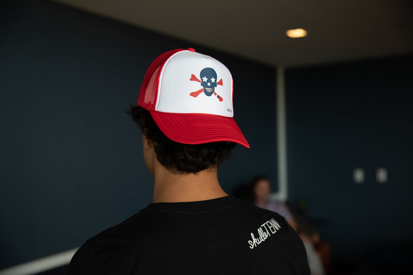 Retro Trucker - Red/White